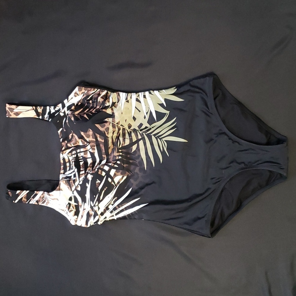 Seekers Essentials Australia Animal and Leaf Print Swimsuit, 10